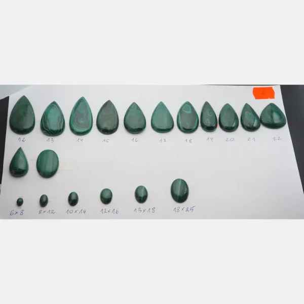 Malachit 37-47x23-26 mm łza (różne kamienie do wyboru)