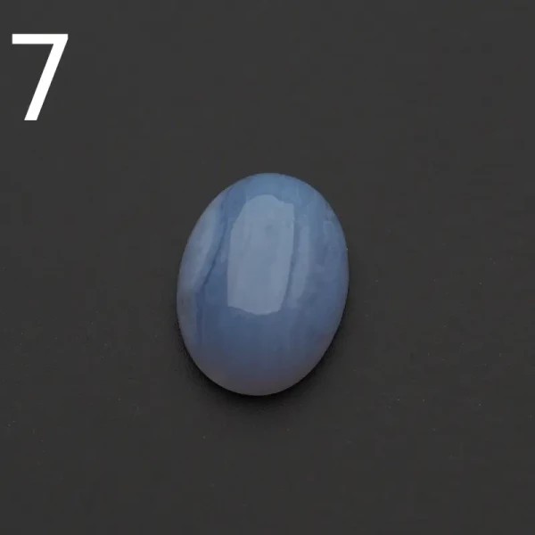 Chalcedon owal 18x13 mm (różne kamienie do wyboru)